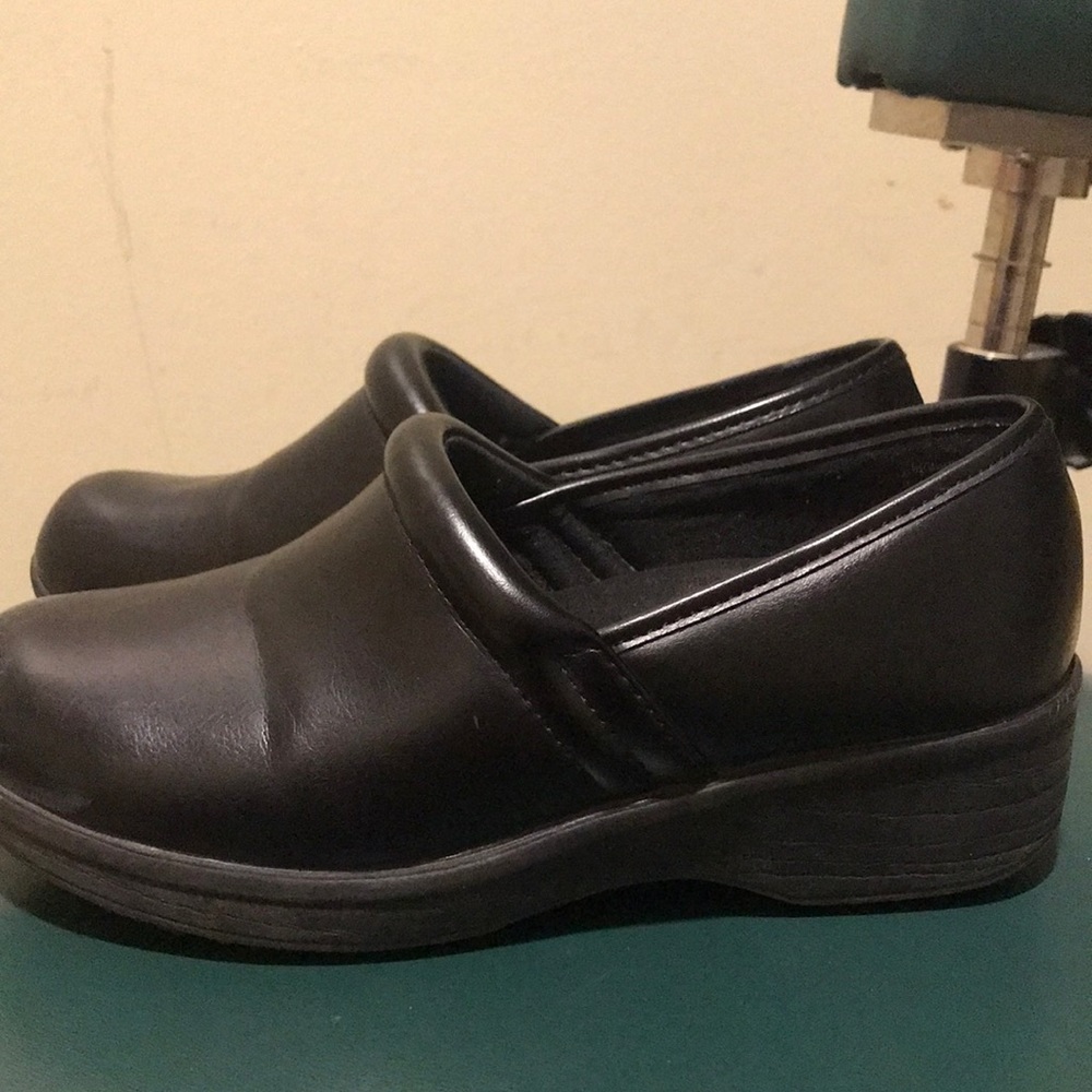 Safe step shoes